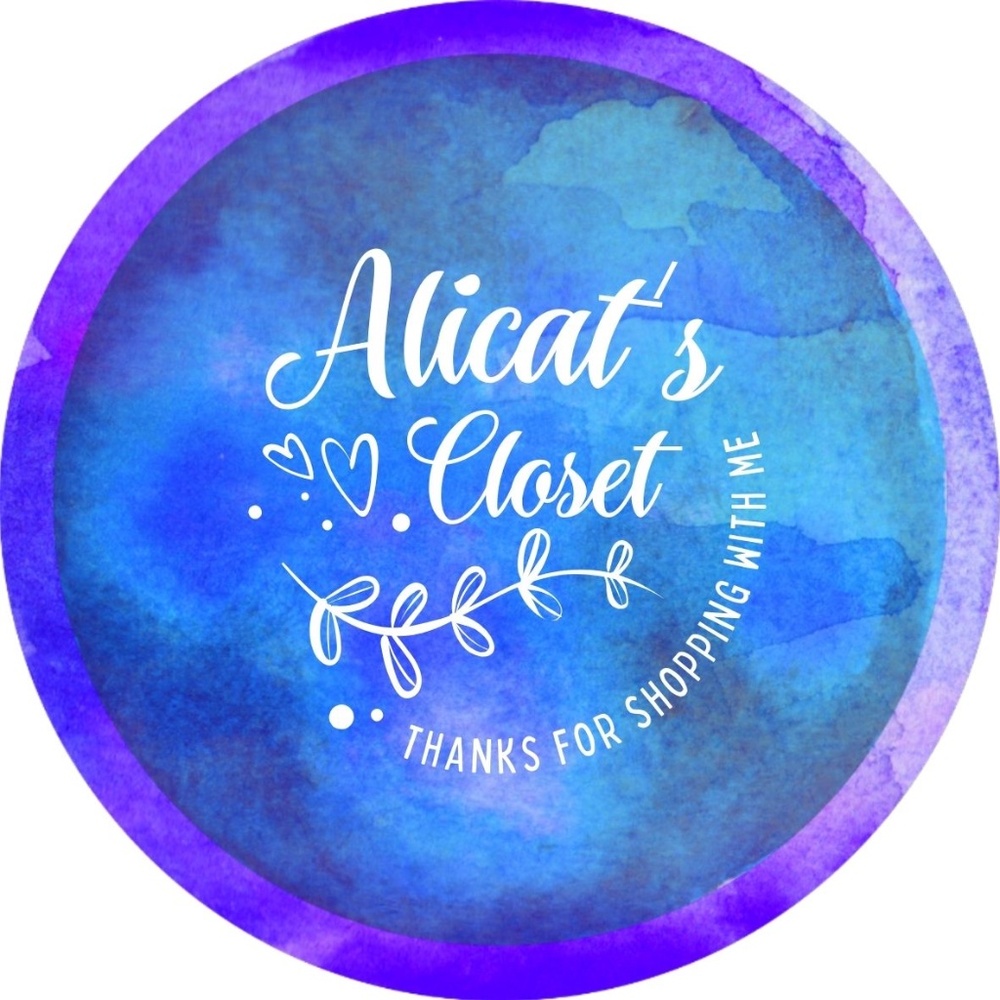 Meet Your Posher, Ali from Alicat's Closet!